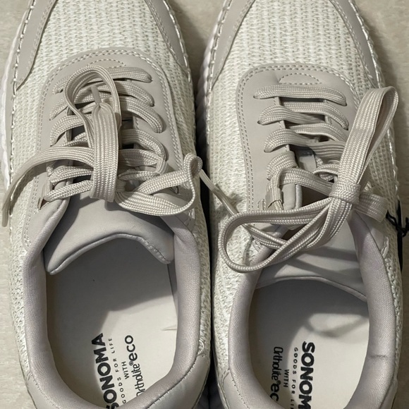 Ortholite women’s Stylish White and Gray Sneakers size 11M New - Picture 4 of 11